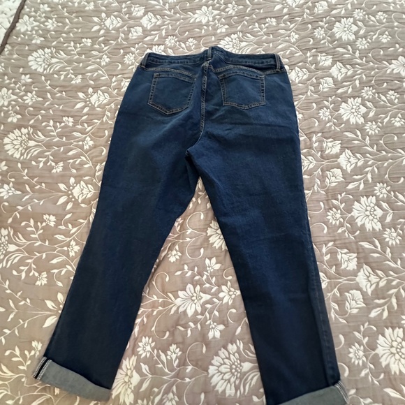 TORRID Jeans - Boyfriend Straight Vintage Stretch - Size 16 R - Picture 3 of 4